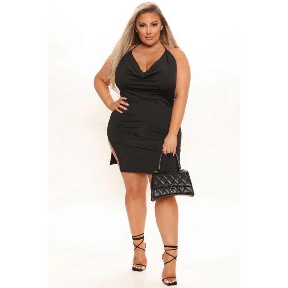 Fashion Nova: Kinley Mini Dress